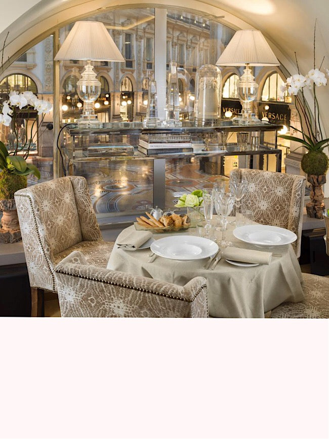Date night & hotel in milan