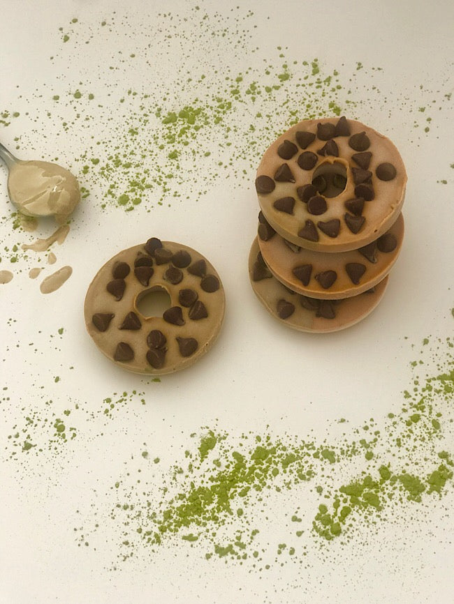 Tahini matcha donuts 🍩