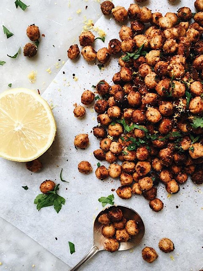 Smoked paprika roasted chickpeas