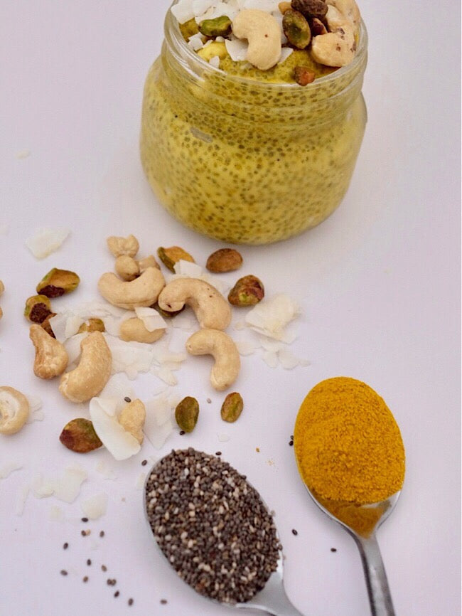 Golden chia pudding